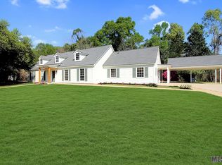 9326 Airport Rd, Saint Francisville, LA 70775