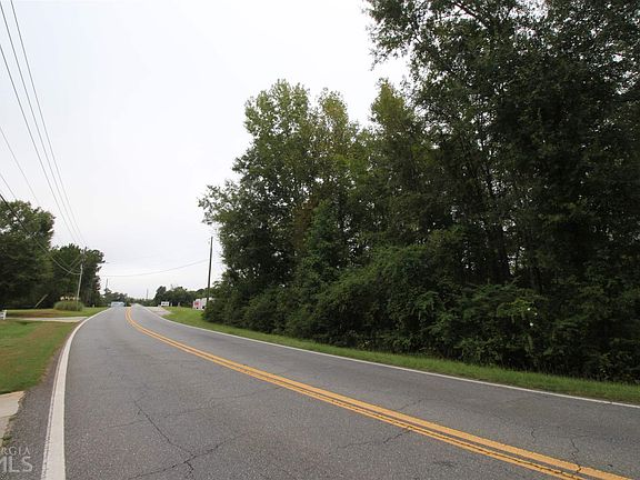 5th image of 677 Dunlap Rd NE