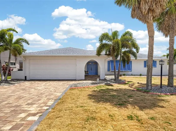 6305 Cottonwood Ln, Apollo Beach, FL 33572