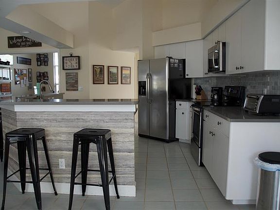4th image of 3274 SE River Vista Dr