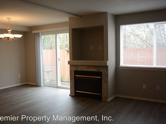 3rd image of 5520 NE 89th Ave