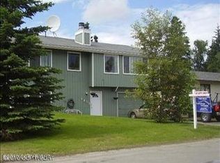 6830 Rovenna St, Anchorage, AK 99518