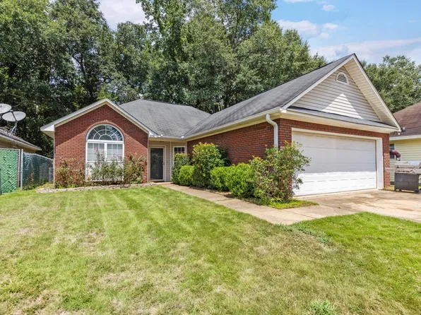 616 16th Ave S, Phenix City, AL 36869