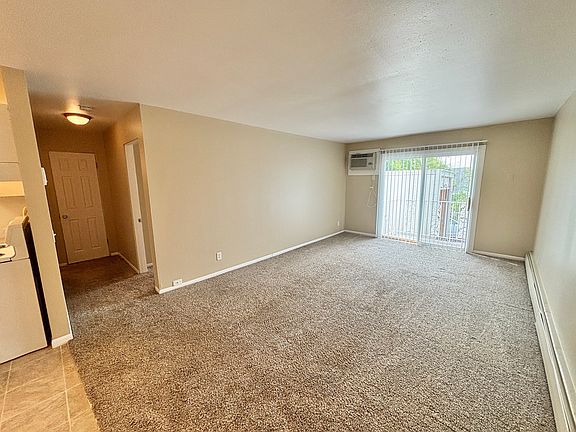 3rd image of 702 W Badger Rd APT 9