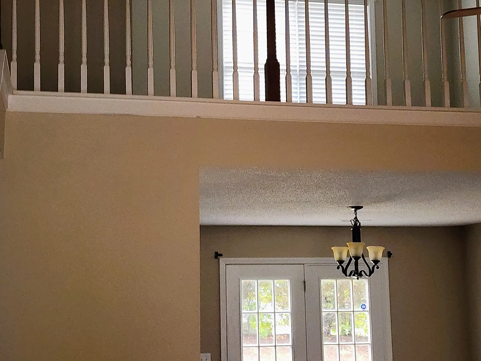 3 bed, 2.5 bath, 2122 sqft, $1,800 — Photo 4