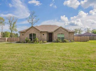700 Karabeth Ln, Hallsville, TX 75650