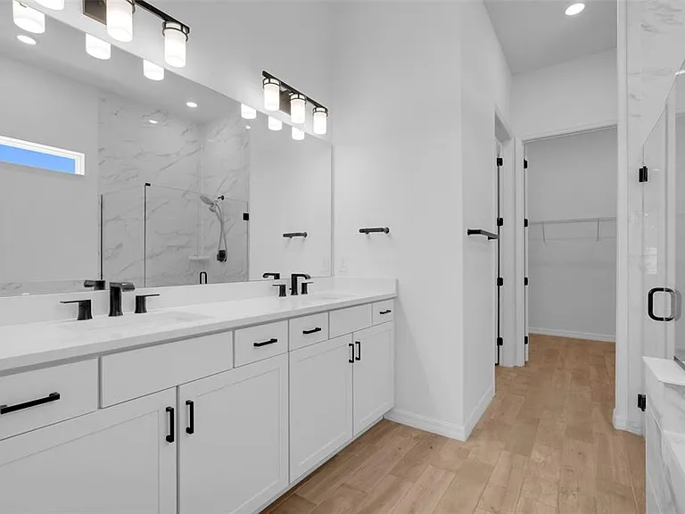 10393 Park Estates Ave — Photo 22
