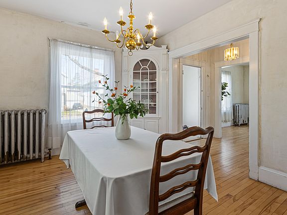 4th image of 118 Dartmouth Street