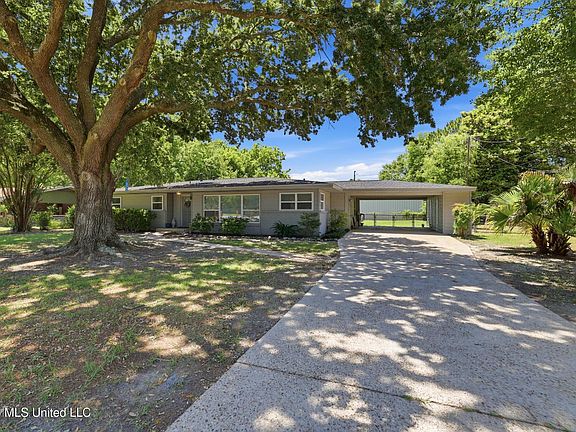 4th image of 345 Popps Ferry Rd