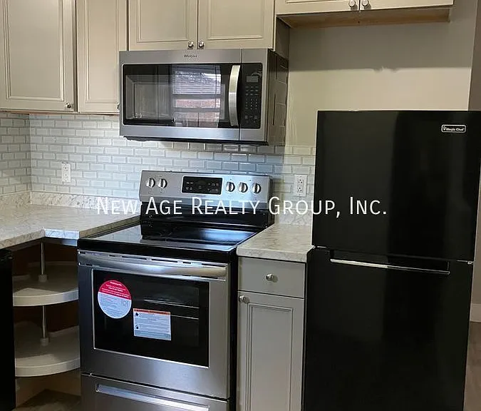 3225 Haverford Ave #B — Photo 4
