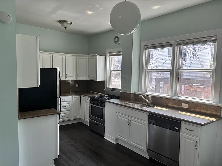 3248 N Clark St #1R — Photo 26