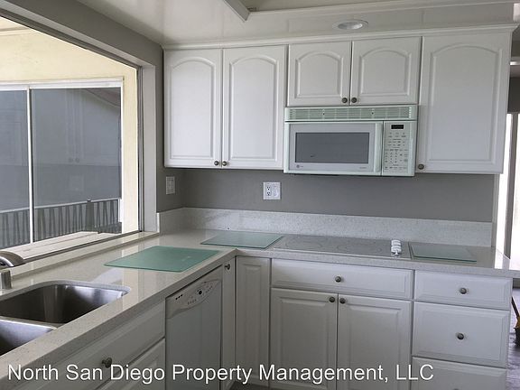 4th image of 3890 Vista Campana S Unit 25