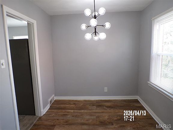 3rd image of 6783 Kenwood Dr