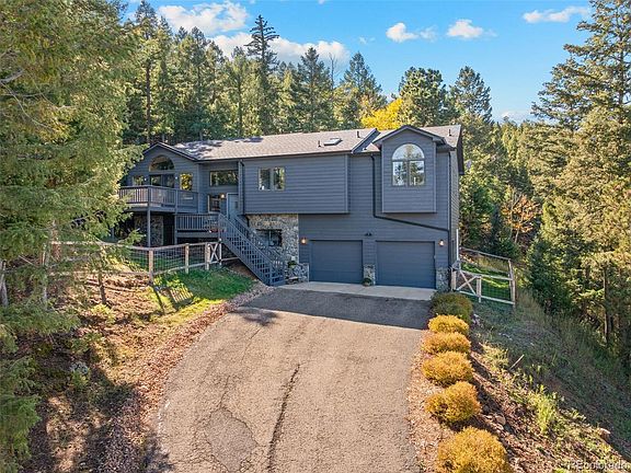 4th image of 27882 Bonanza Drive