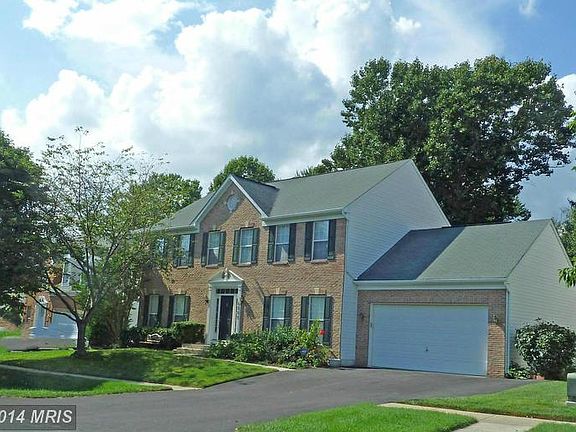 2nd image of 4505 Winding Oak Dr