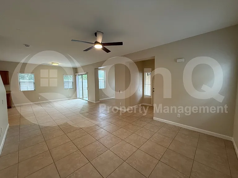 8440 W Lewis Ave — Photo 2