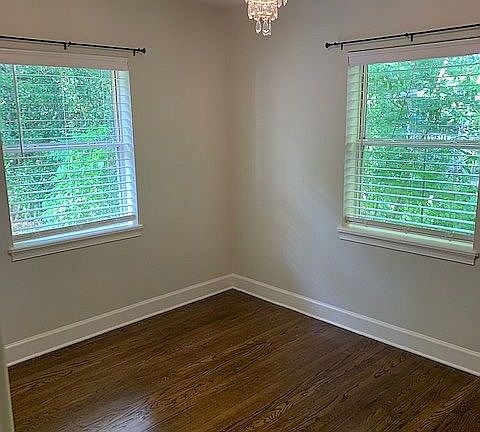 3rd image of 541 W Minnesota Ave