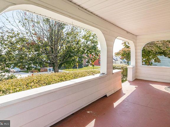 2nd image of 4005 Woodlea Ave