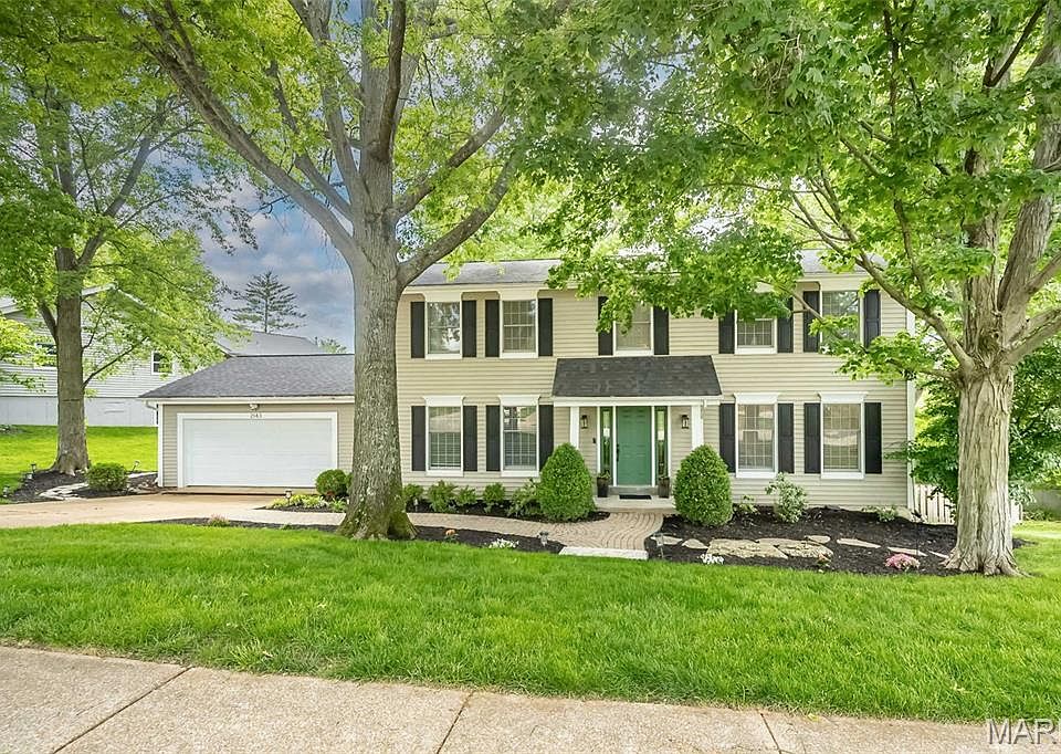 1st image of 2143 Park Forest Dr