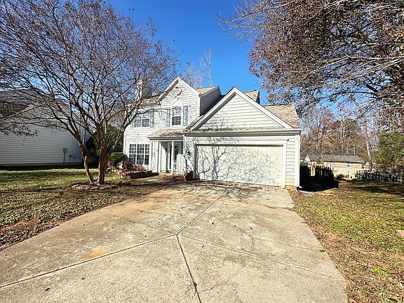 Front yard_12042024