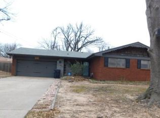 7805 NW 29th St, Bethany, OK 73008