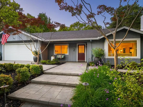 2 Brooke Drive, Novato, CA 94947