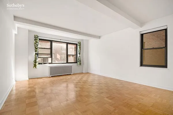 Rented by Sotheby's International Realty | media 17