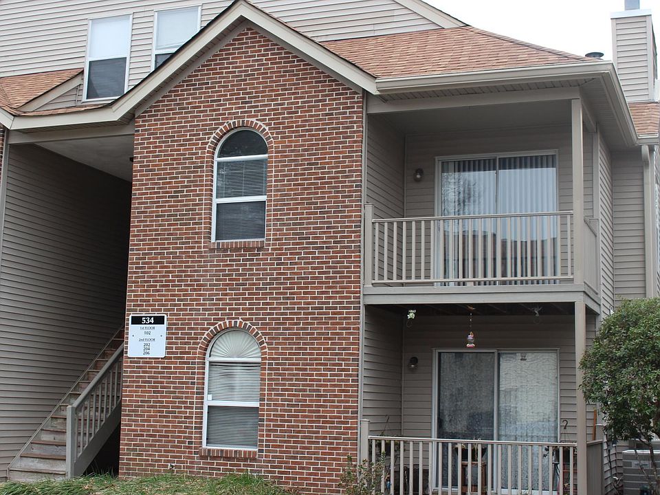 1st image of 534 Rainbow Ct APT 202