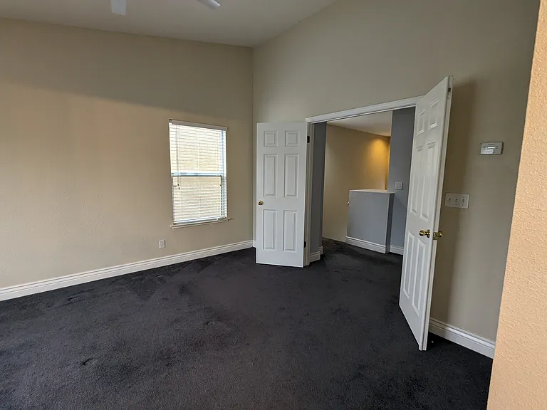 25539 Foggy Glen Dr — Photo 17