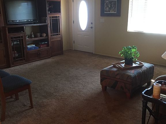 5th image of 840 S Abrego Dr
