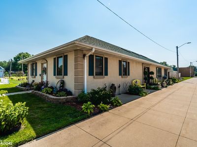 121 E Elm St, Montour, IA, 50173
