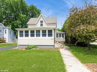 333 Charles St, Sycamore, IL 60178