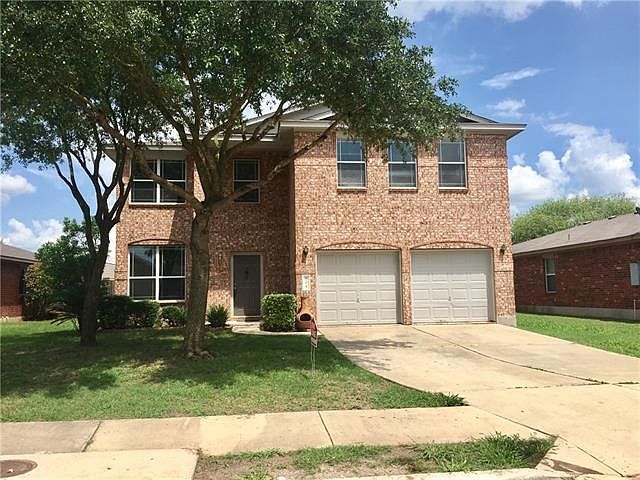 1st image of 204 Lucky Clover Ln