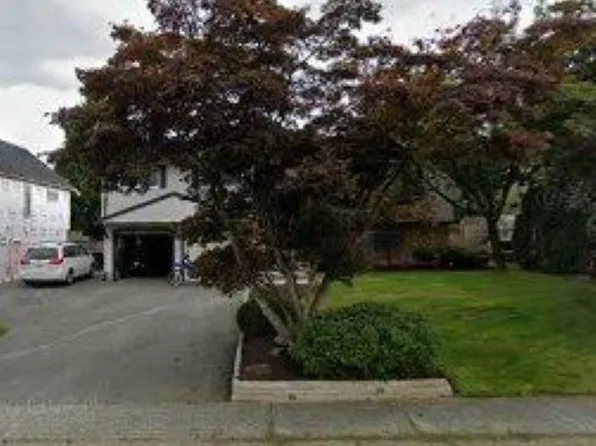 19852 116a Ave, Pitt Meadows, BC V3Y 1N8