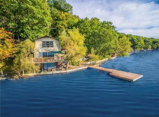 1292 S Lake Rd, Middlesex, NY 14507