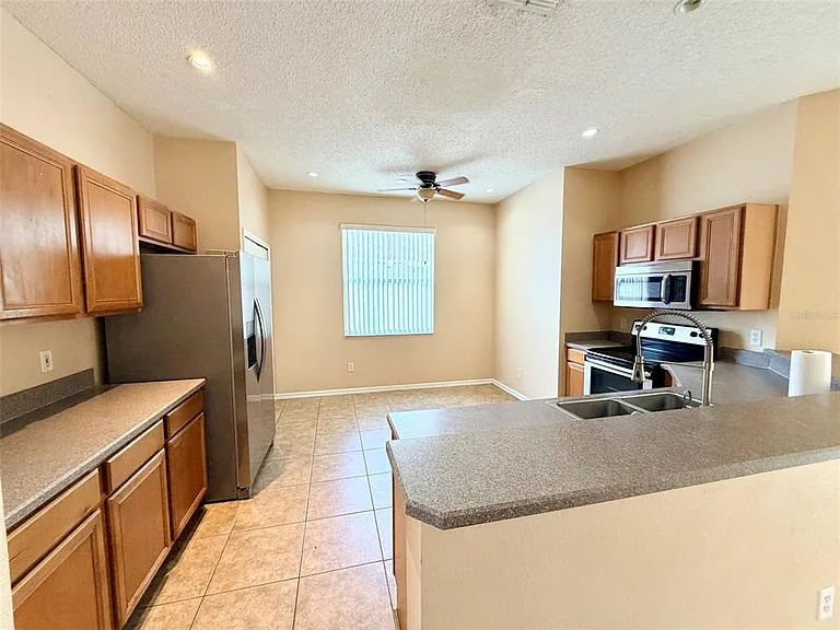 847 Whispering Cypress Ln — Photo 10