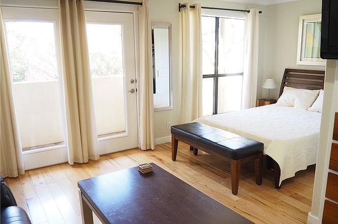 1st image of 1106 W 6th St APT 106