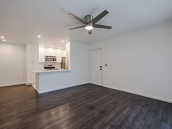 Open floor plan from living room to kitchen