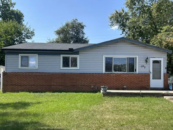 1094 Nash Ave, Ypsilanti, MI 48198