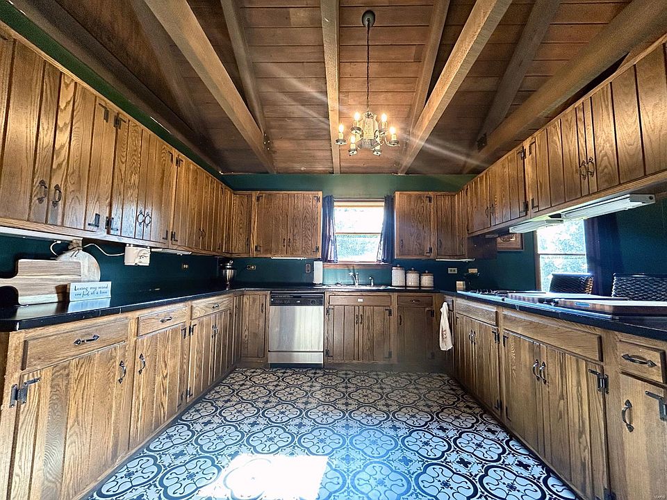 house リスト ① 11131 State Highway Zz, Dexter, MO 63841 | Zillow