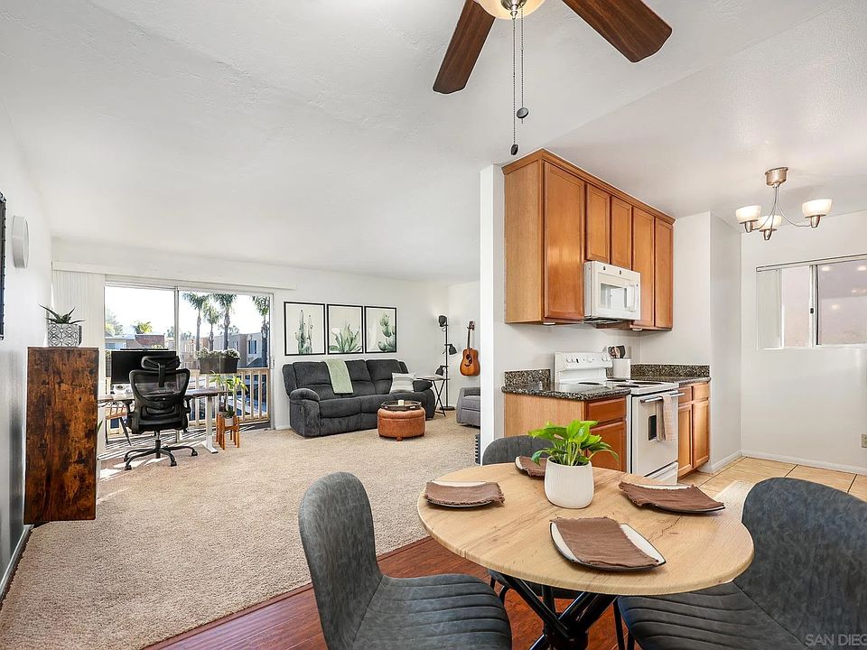 1st image of 459 Ballantyne St Unit 31