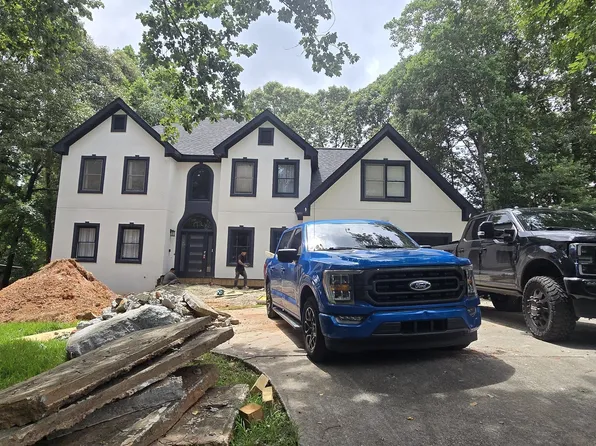 6235 Germantown Dr, Flowery Branch, GA 30542