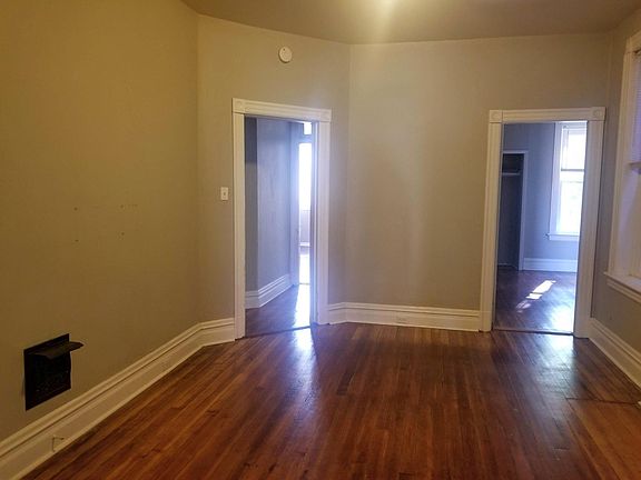 5th image of 3312 Ohio Ave #A