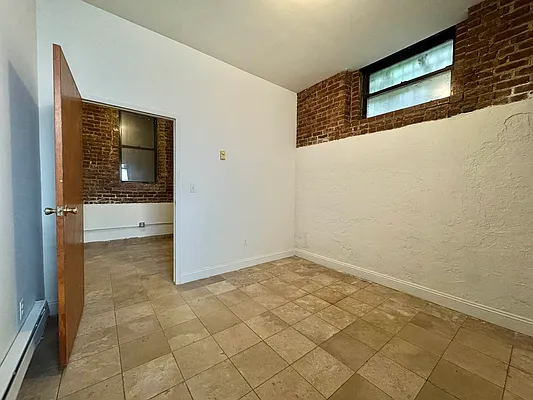 Rented by Skyward | media 55