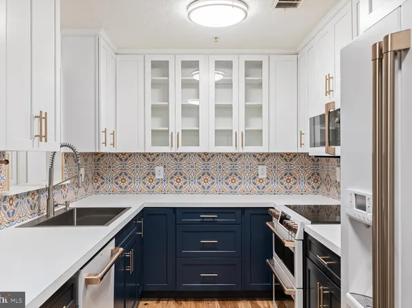 165 Hailey Ln APT G5, Strasburg, VA 22657