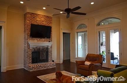 3rd image of 4580 Glenfield Dr