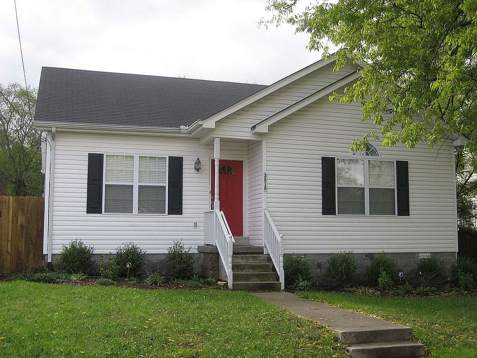 Adorable 2002 Cottage in Sylvan Heights