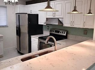 7480 NW 17th St APT 201, Plantation, FL 33313