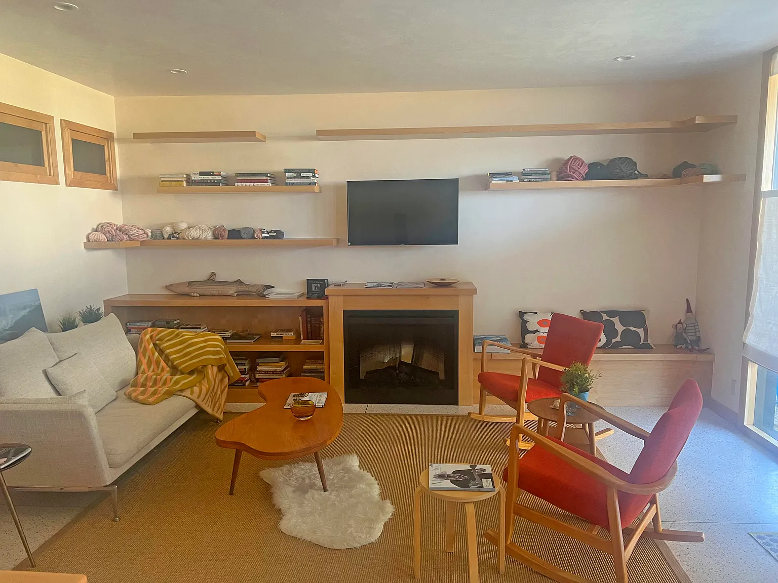 1 bed, 2.0 bath, 864 sqft, $6,500 — Photo 3