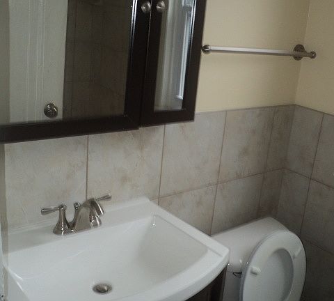 Upstairs bathroom